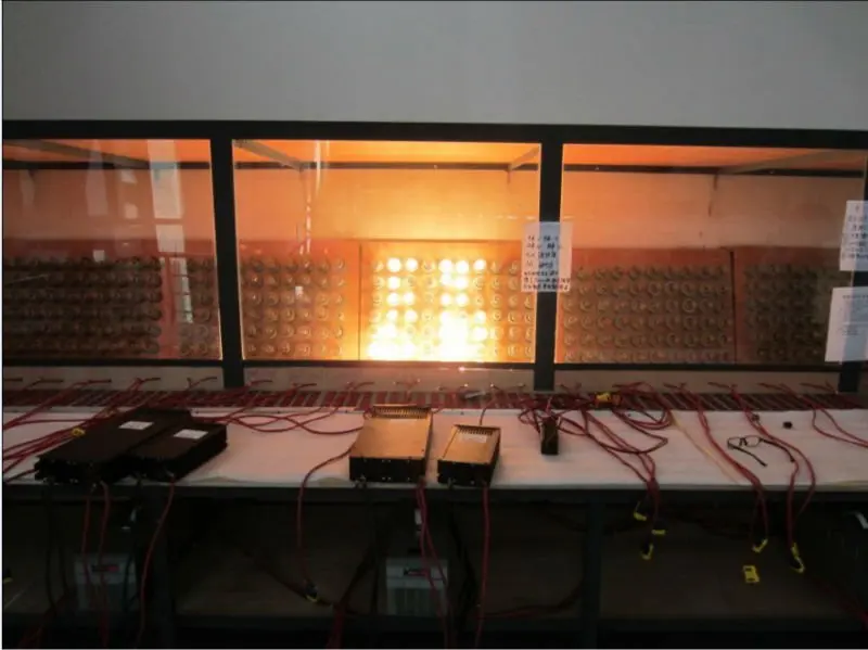 CE & ROHS утвержден, dc 12 В к AC 100 В 4000 Вт/4KW Чистая синусоида Инвертор, солнечный inverter.50hz и 60 Гц переключатель, бесплатная доставка