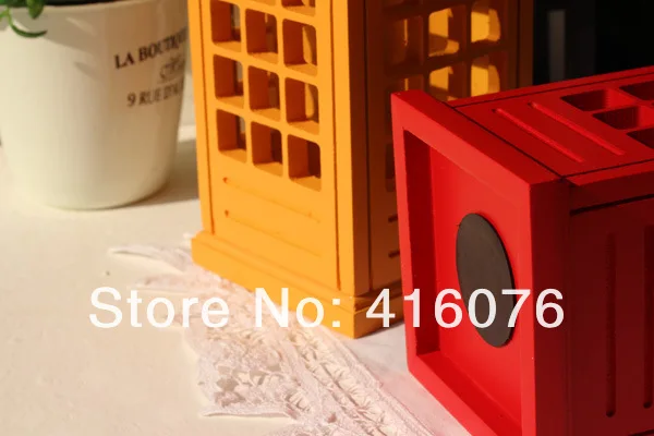 Винтаж Стиль деревянный Money Bank UK Postbox Форма монета Saver смешанный Цвет украшения дома Творческий подарок s2024