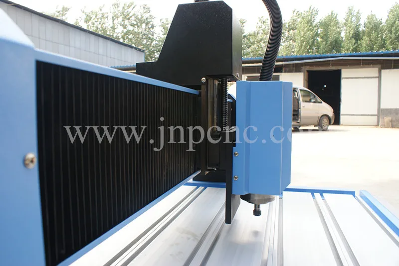 Станок с ЧПУ JPM6090 with1.5 кВт шпиндель, низкая цена деревообрабатывающий станок с ЧПУ Типа cnc; станок для резки