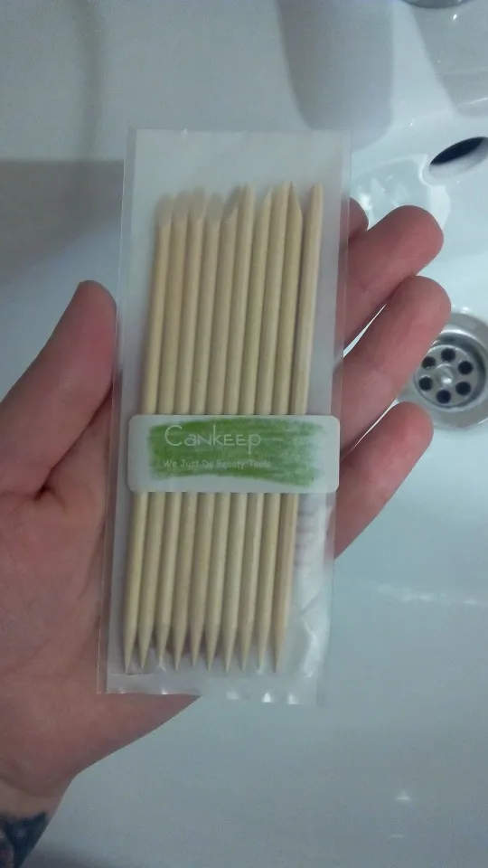 Cuticle Remover Wooden Sticks (10pcs)