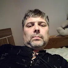 v***v