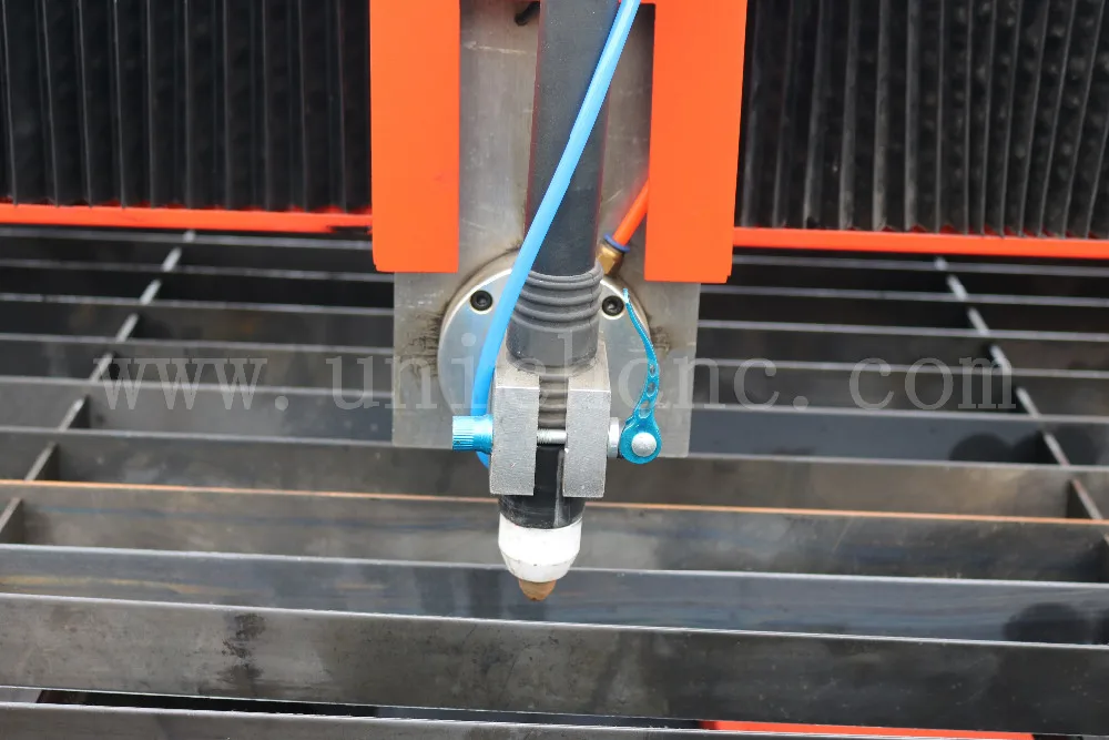 И сюрприз плазменной резки cnc/cnc плазменной резки для металла