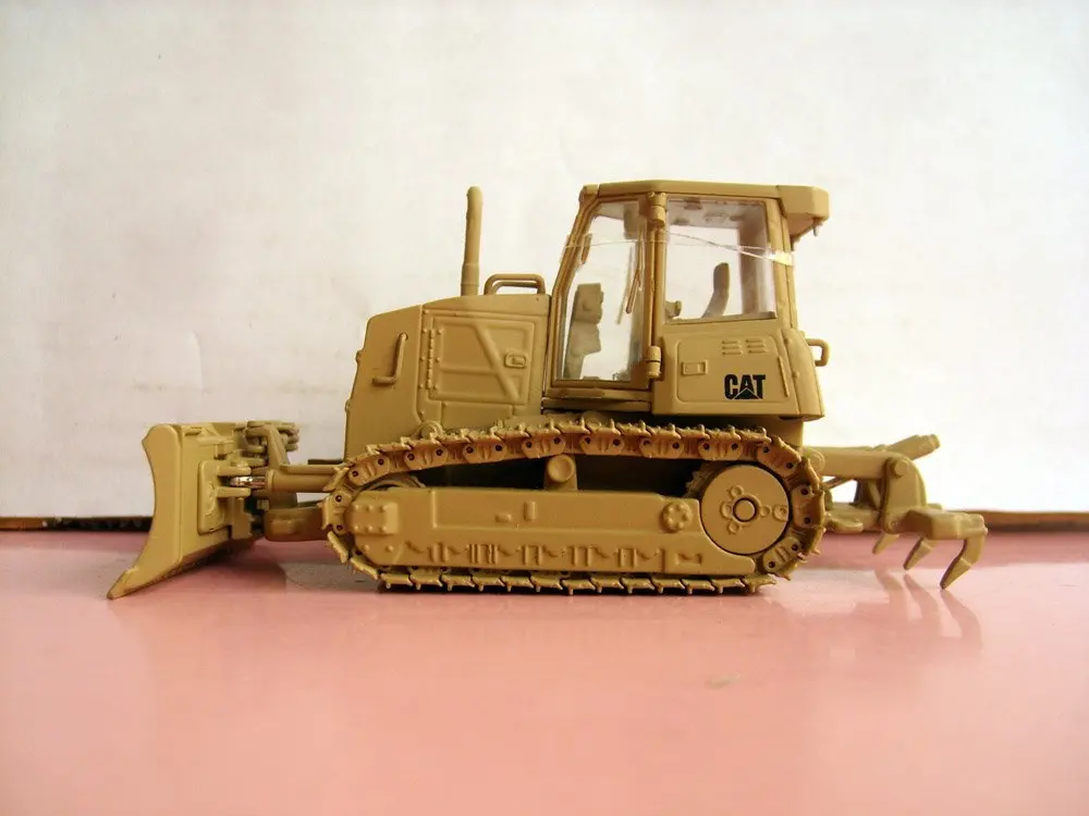 N-55253 1:50 кошка военный D6K гусеничный трактор игрушка