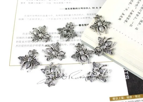 Бесплатная доставка 450 шт. тибетское серебро Цвет паук очарование a13965