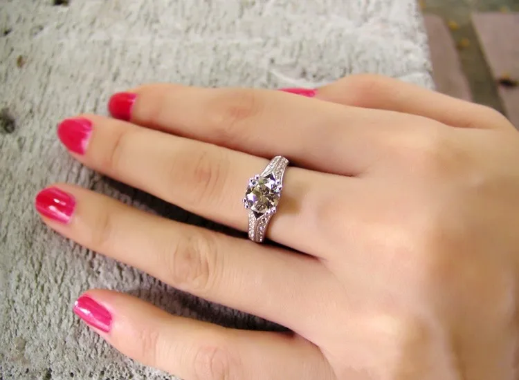 Сердце голосовой Тест Положительный 1.5Ct круглой огранки Муассанит алмаз обручальное кольцо Твердые 14 к кольцо из белого золота ювелирные изделия кольцо AU585