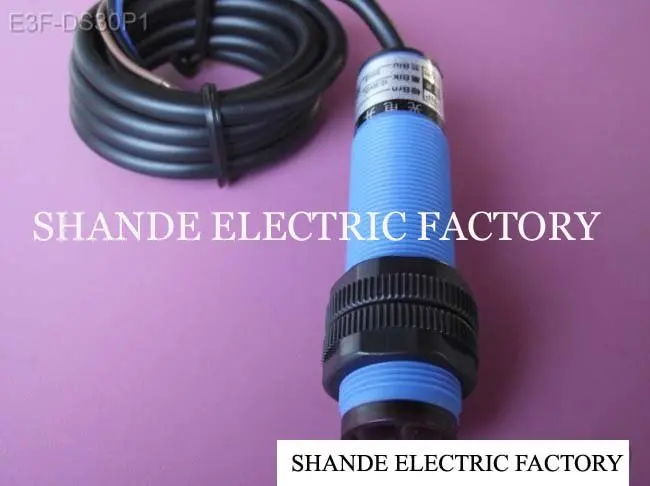 Фотоэлектрический датчик, E3F-DS30P1, PNP, 3-wire НЕТ, диаметр 18 мм, диффузное отражение типа, инфракрасная система охранной сигнализации