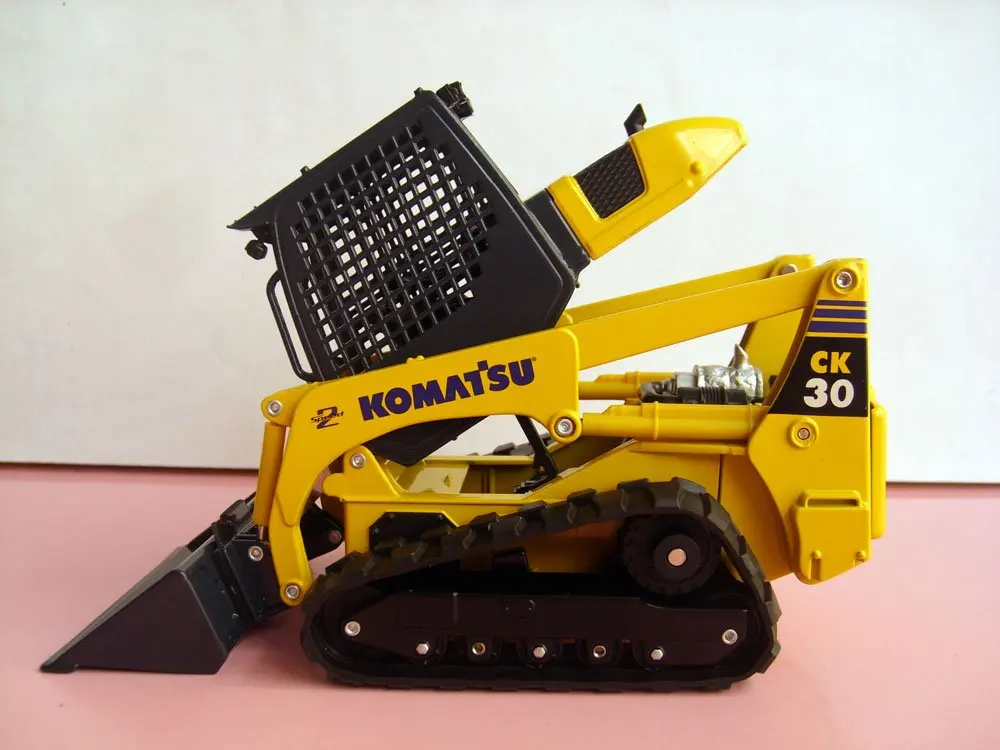 1:25 Komatsu CK30-1 компактный гусеничный игрушка погрузчик