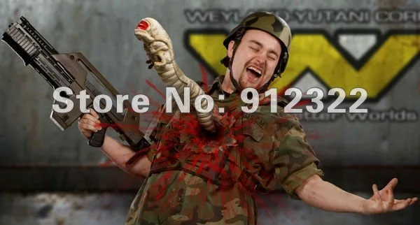 e56e_chestburster_plush_dustin