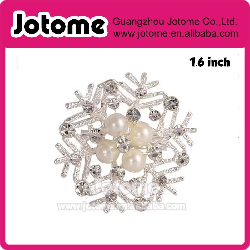 

Fashion Jewelry Silver Tone Rhinestone Bling Imitation Pearls Snowflake Brooch Pin