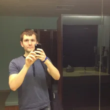 A***v