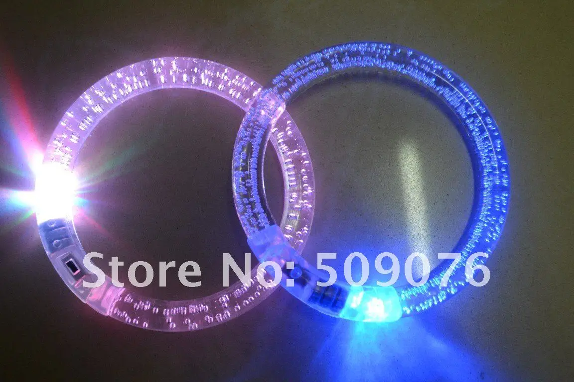 Free shipping 50pcs/lot diameter 8.5cm color changing led bracelet light up bracelet for party supplies