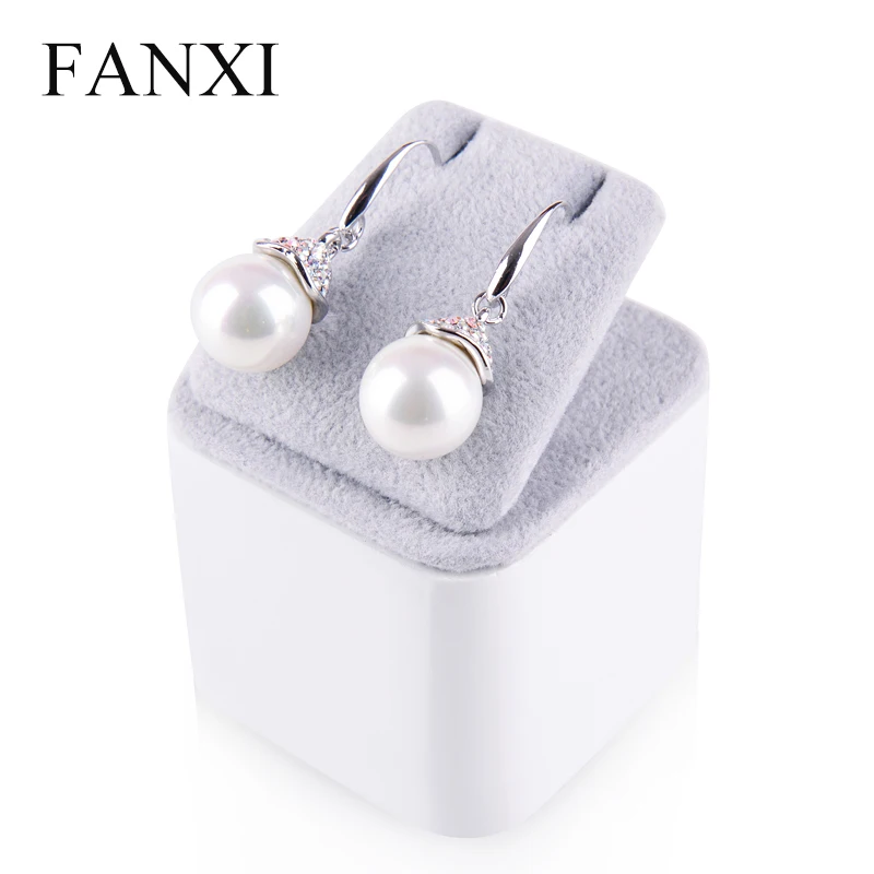 FANXI Free shipping custom 5 pcs lot wood with white lacquer pedestal and gray velvet top