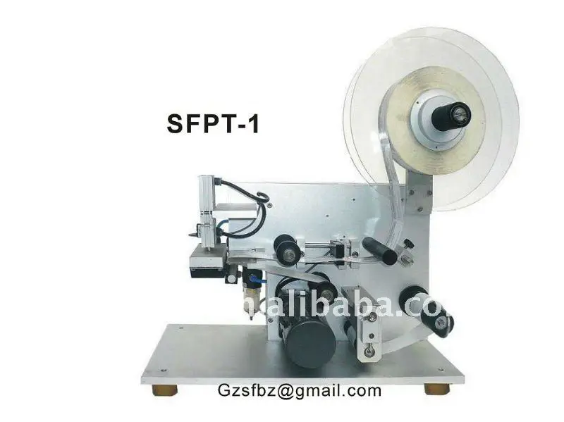 Plane surface labeling machine (labeler)