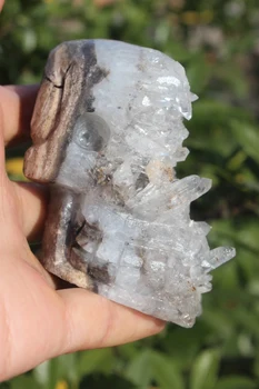 

221g Tibet's natural clear quartz crystal skull specimen A18