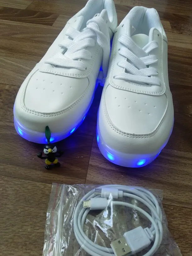 Sneakers Goods Retailer Located at Greece Shipping worldwide deviceone Sneakers Goods Retailer Located at Greece Shipping worldwide deviceone