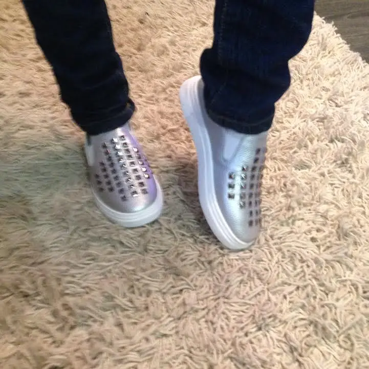 Серебристые детские мокасины с заклепками с Алиэкспресс