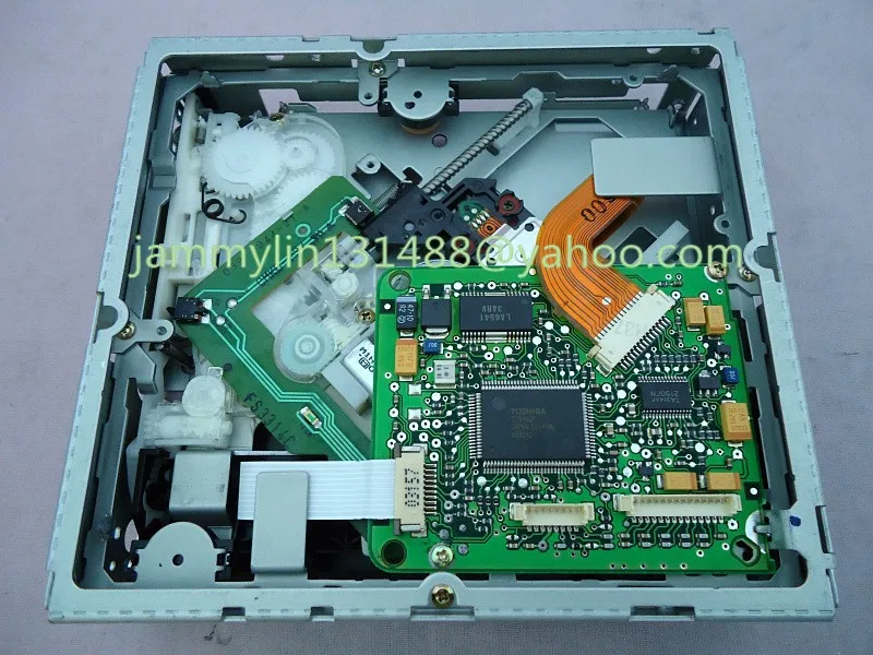 clarion single CD deck (2)