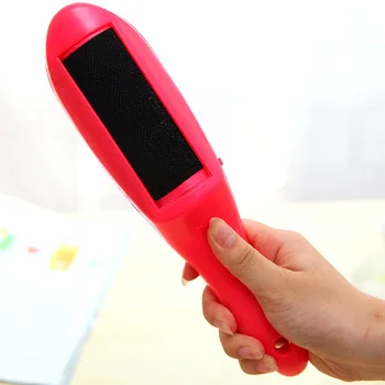 

Home Furnishing Dolphin Electrostatic Dry Cleaner Carpet Clothing Pet Care Cleaning Brush Hair Removal Device
