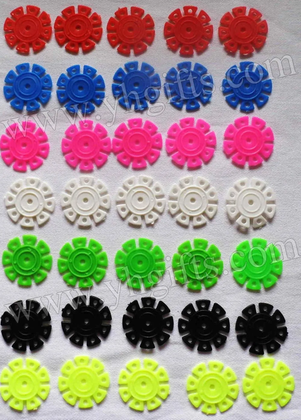 600 шт./партия. Пластик Снежинка головоломки, Игрушки для раннего развития детей, креативные разработки, строительство, головоломка, разноцветные, 3 см