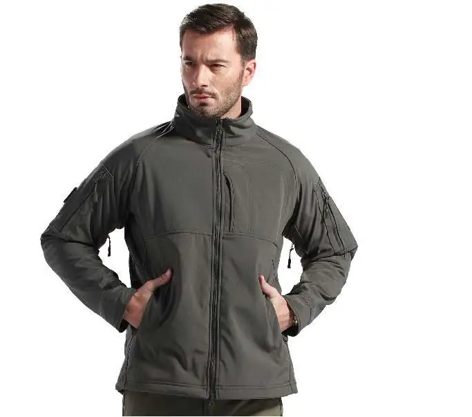 

Outdoor Multicam Breathable Softshell Jacket Men's Tactical Hunting Waterproof Windproof Jacket Soft shell with Fleece Lining