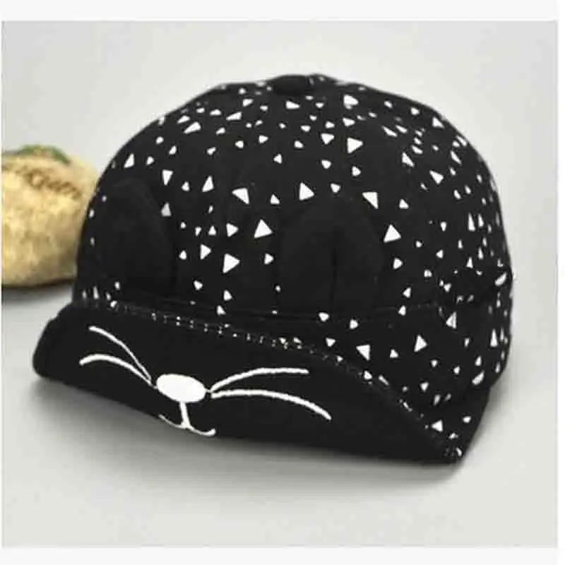 Black B 3 вида стилей с рисунком из мультфильма, красивая детская младенцев хлопковый комплект одежды с изображением котика, мягкие края невыгорающий Шапки Повседневное летний головной убор Бейсбол Кепки 6-18 месяцев - Цвет: Black B