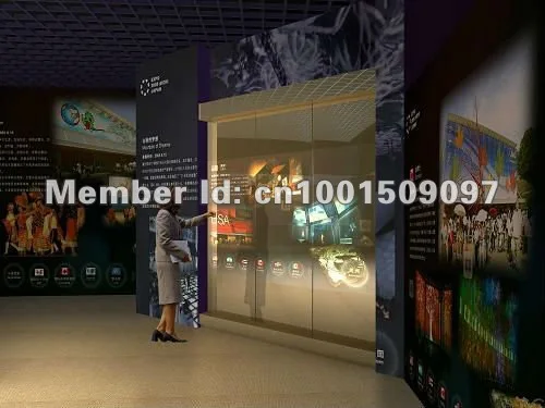holographic screen display effect 1