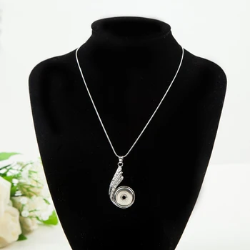 

10PCS/Lot new Anchor shaped necklace pendants women fit for 18-20mm snap necklace pendants for women free shipping