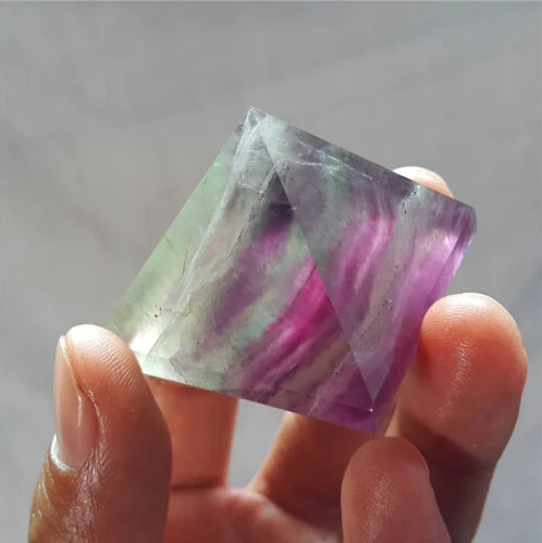 HOT 73.7 g beautiful Natural fluorite Crystal PYRAMID