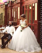 OMY024 Robe De Mariage 2016 V Neck Ball Gown Lace Wedding Dress Appliques Beaded hijab Wedding Gowns Vestido de Noiva
