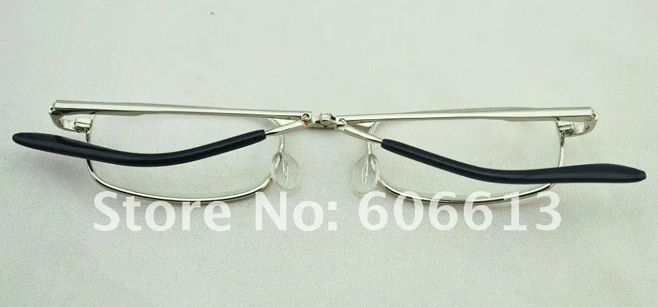 reading glasses 3.jpg