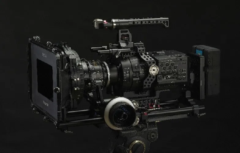 Tilta 19 мм FS700 Pro Рог комплект камеры клетка + Cine Dual Follow Focus + 4*5.65 углерода матовой коробка для Sony FS700