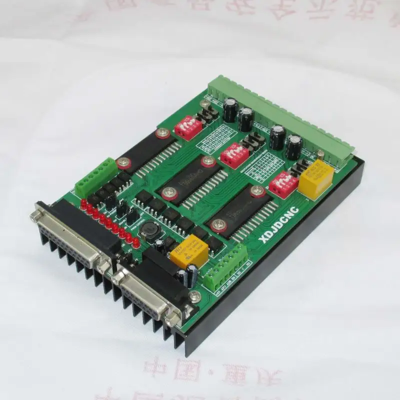 

CNC engraving machine control panel 3 a three-axis drive belt radiator TB6560 plate engraving machine drives