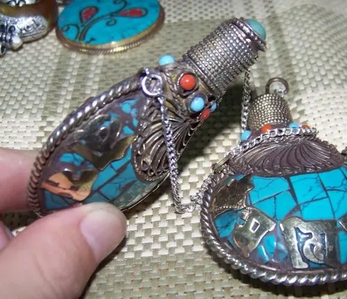 Тибетский JewelryTBP013 Непал ручной латунь Большой нюхательный bottle65 * 45 mmtibetan шесть слов мантры амулеты ремесла