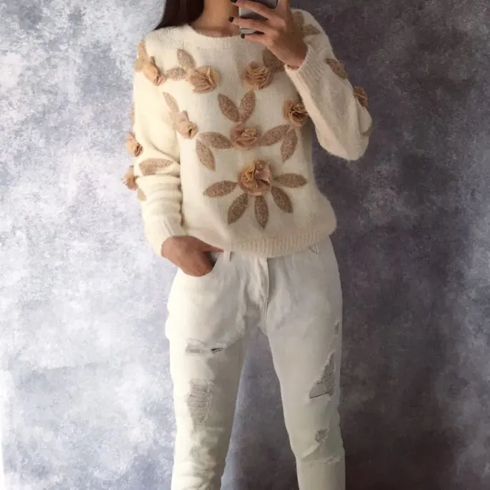 2016 Autumn winter christmas sweater casual female flower applique solid color women sweaters