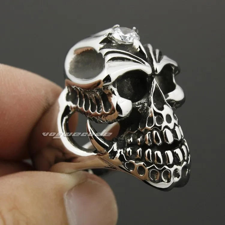 Огромный 316L Нержавеющая сталь коготь skull ring белый камень CZ Мужская Байкер в стиле панк 7e001