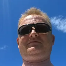 D***V