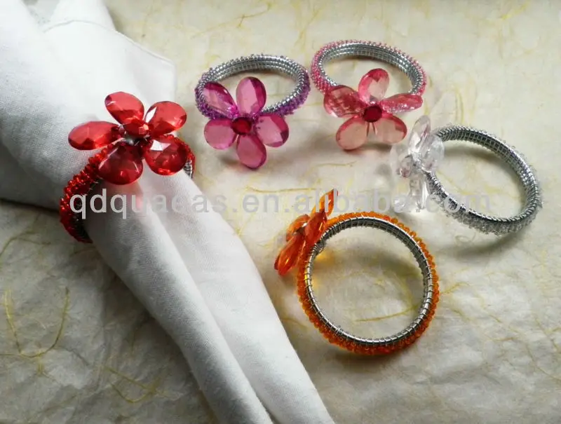 Продано на Aliexpress бисером кольцо для свадебных салфеток