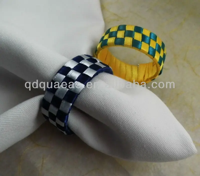 Продано на Aliexpress бисером кольцо для свадебных салфеток