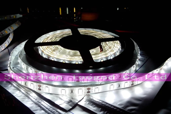 DHL 100 м/лот 4500 К натуральный белый 300LED 5630 SMD Водонепроницаемые гибкие светодиодные полосы, 60LED/m, 28116