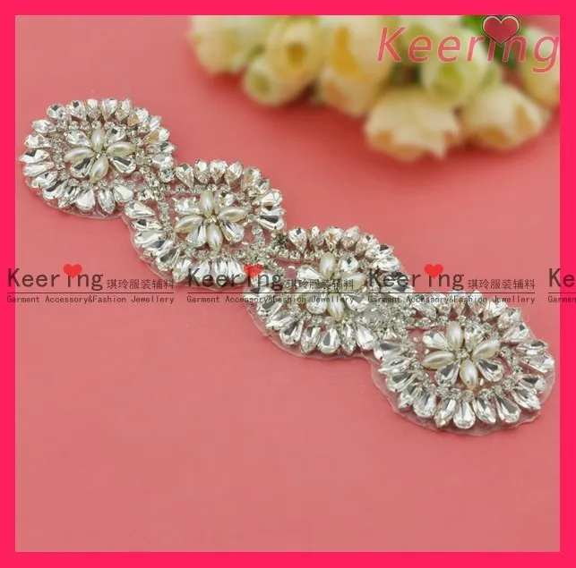 Необычные Дизайн железа на Кристалл Rhinestone Аппликация wra-366
