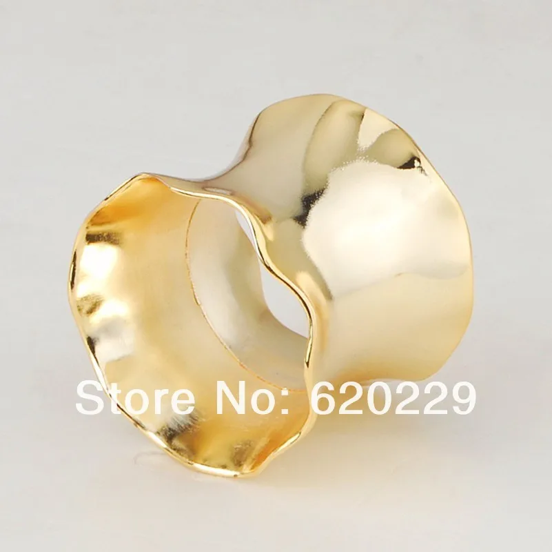 wave flower golden napkin ring.jpg