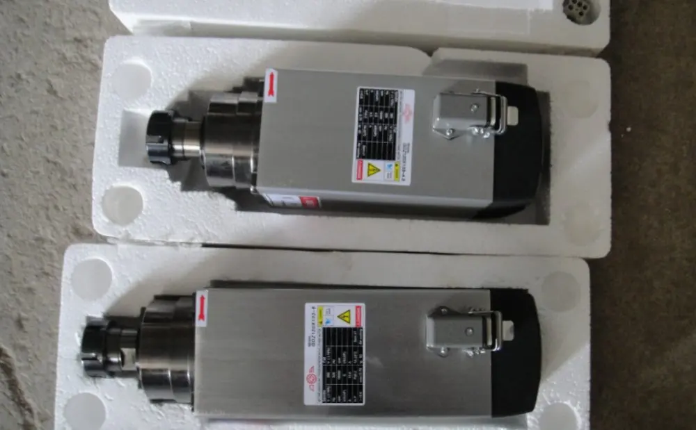 4.5KW/18000 об./мин. воздушного охлаждения шпинделя ER25
