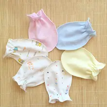 Цельные хлопок новорожденных/младенцев анти-варежки-царапки Перчатки Смешанные 2 пары