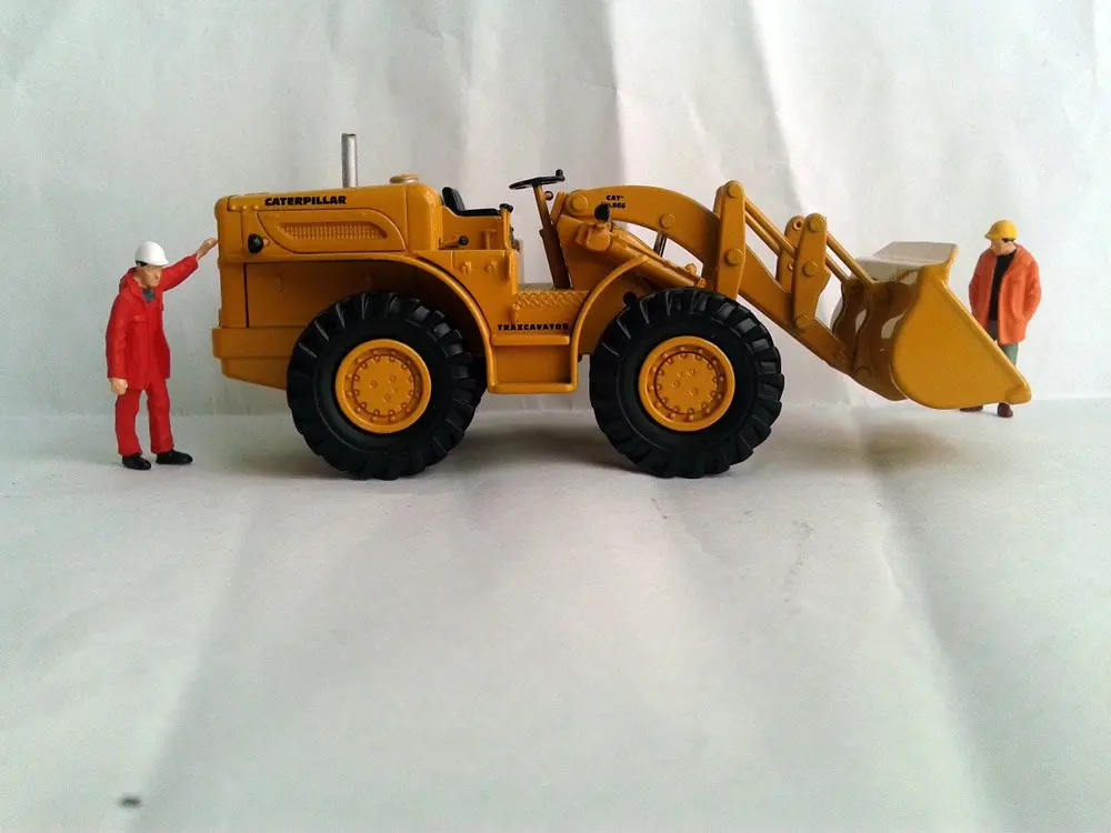 N-55232 1:50 кошка 966A Traxcavator игрушка