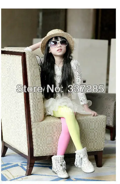 Cute Velvet Pantyhose For Girls 14 Candy Colors, 14 Socks Over Leggings  Included From Backintimeshop1970, $1.46