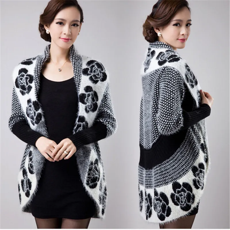 

Large size Cardigan Women Sweater Latest Knitting Printing Cloak Loose Cashmere sweater High-grade Autumn Sweater coat BN1485