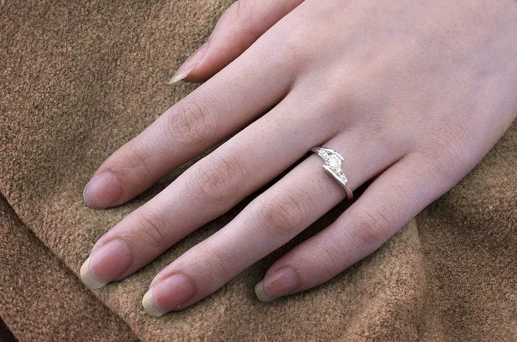 Роскошное кольцо из серебра 925 пробы с цирконием и кристаллами для женщин,, обручальное кольцо, ювелирное изделие, подарок, Прямая поставка для женщин