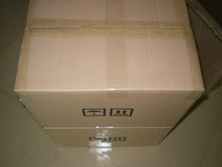 Best shipping free 2x9 inch headrest car dvd with digital screen and with zipper cover+IR wirelss headphone 32bit game+IR+USB+SD+FM 3