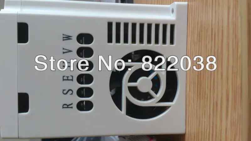 С водяным охлаждением шпинделя набор 1 шт. 0.8KW 220 V мотор шпинделя патрон ER11& 0.8kw инвертор и мотор шпинделя Монтажный кронштейн 65 мм