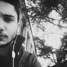 -***r